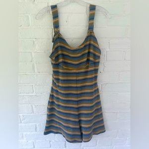 Striped romper S/M